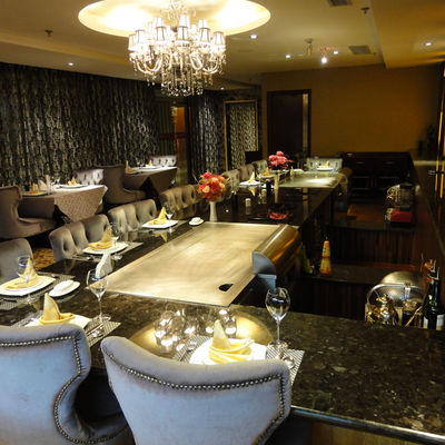 satın al Restoranlar için 380V Paslanmaz Çelik Teppanyaki Grill Masa Çevrimiçi üretim