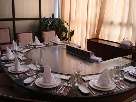 شراء 12 مقعدًا من الفولاذ المقاوم للصدأ للتدفئة بالغاز الياباني Teppanyaki Grill / Table GAS أو LPG التصنيع عبر الإنترنت