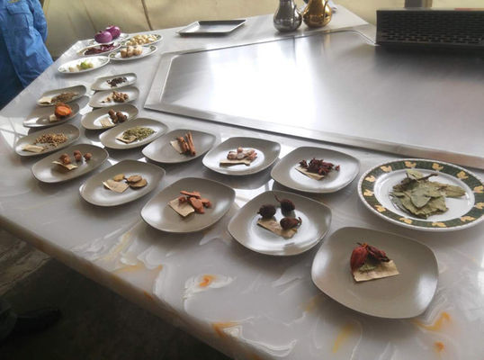 Ogrzewanie gazowe Shage Jedenaście siedzeń Stół grillowy Teppanyaki Stal nierdzewna 304